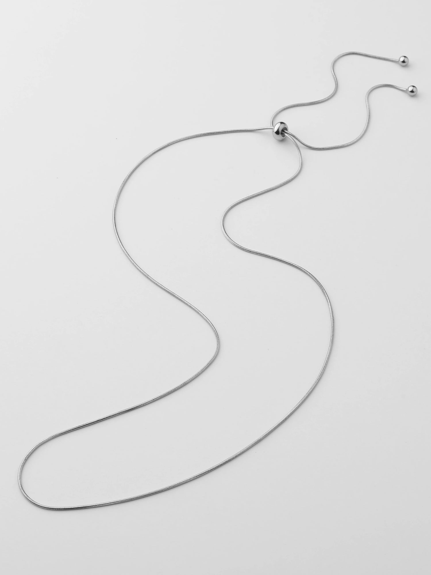 NASZYJNIK REGULOWANY Z KULKAMI