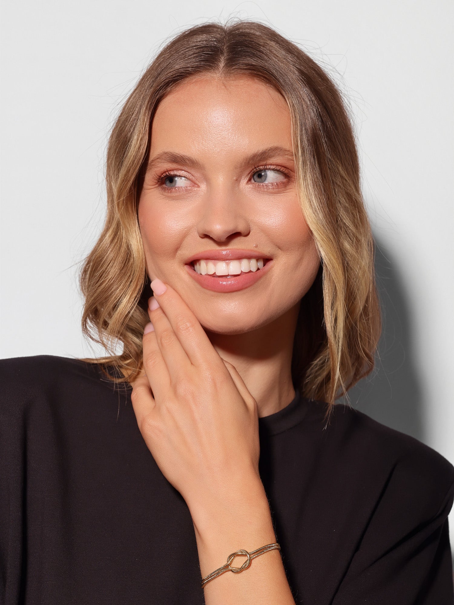 BRANSOLETKA ZAPLECIONA pozłacana